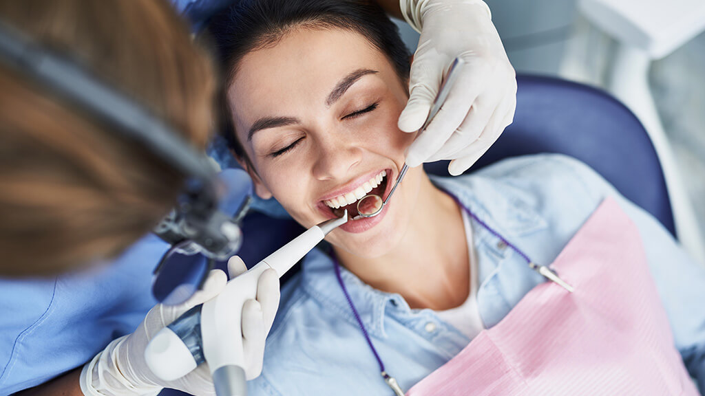 Zahnimplantate - Nachsorge 4