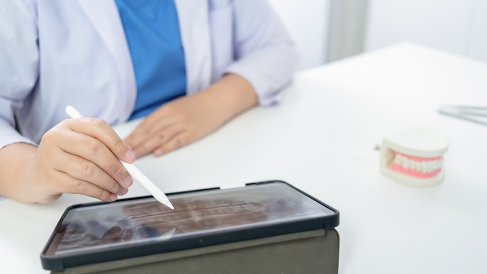 OLZE Fachartikel Digital Smile Design 02